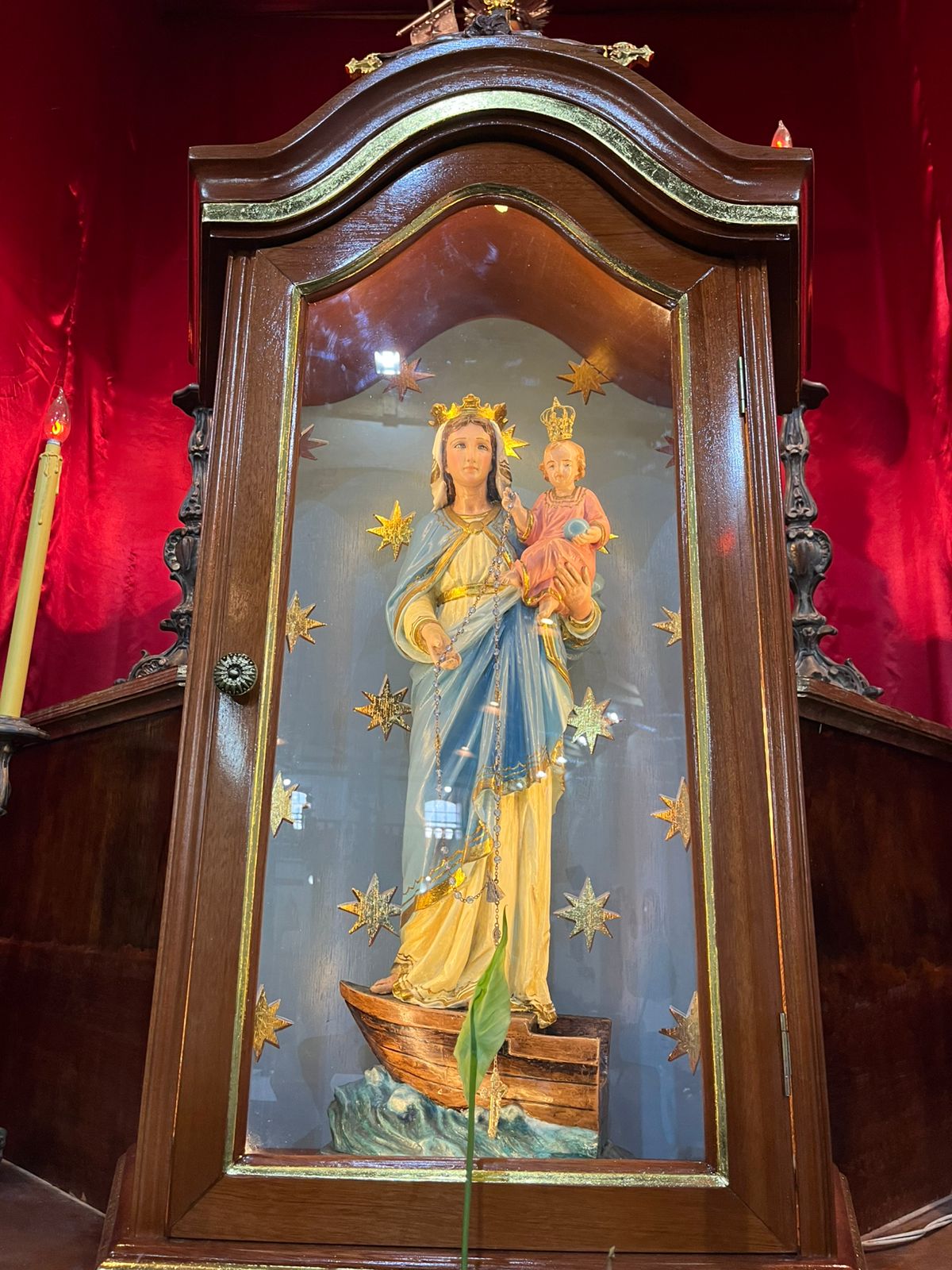 Crianças na igreja