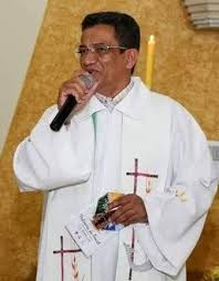 Pe. Arinildo